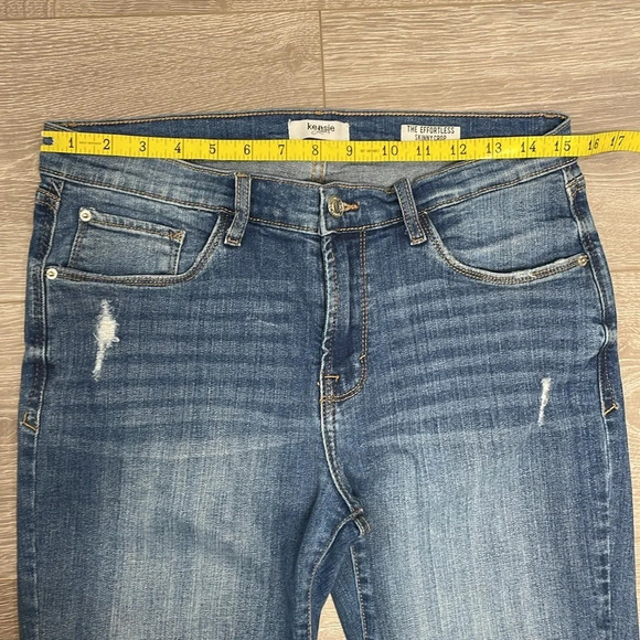 NWOT Kensie Jeans The Effortless Skinny Crop Distressed Denim Jeans 10/30 - Picture 9 of 16
